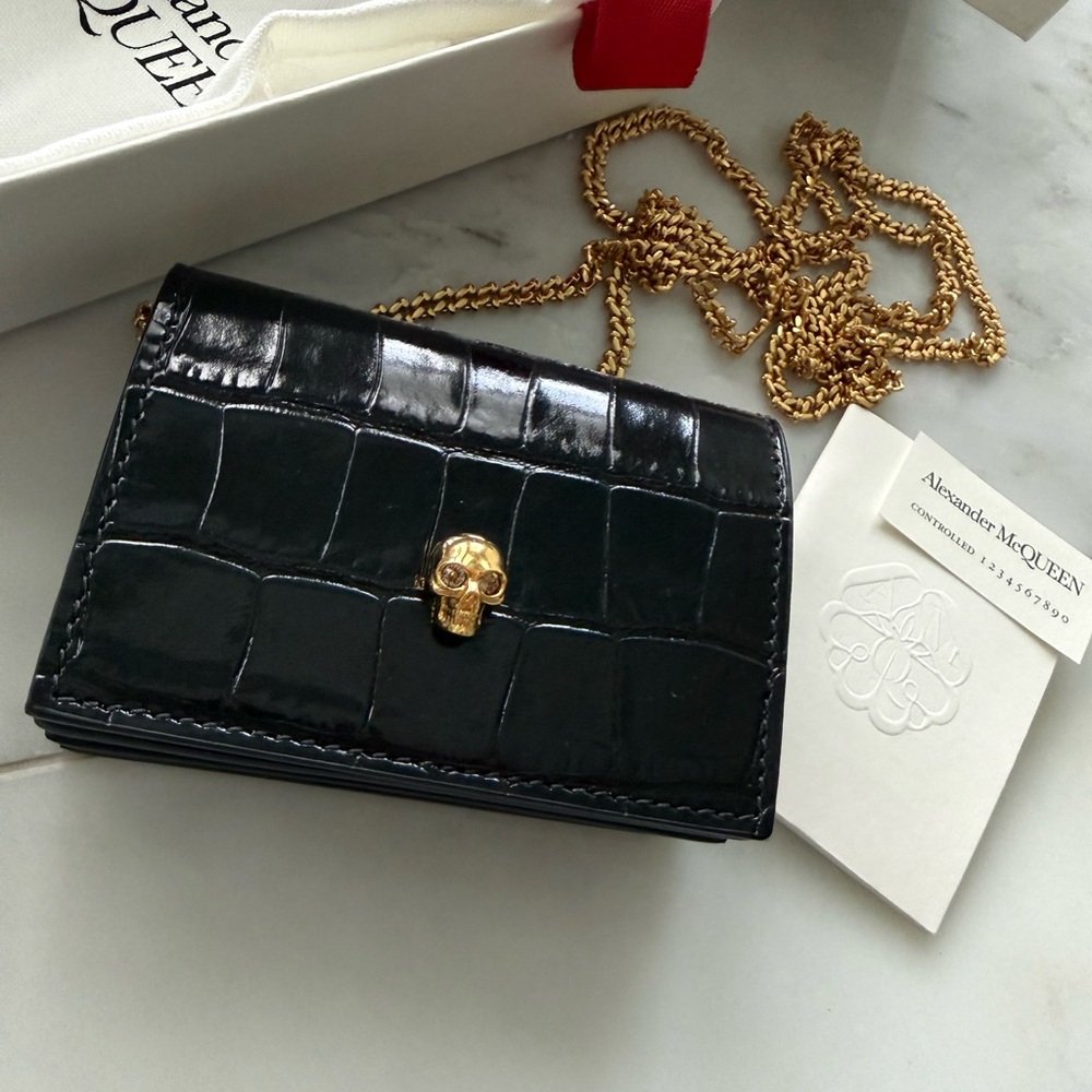 SOLD NEW Alexander McQueen Black Croc-Embossed Crossbody Cardholder on chain